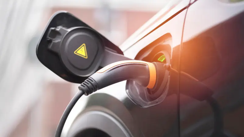 301% ارتفاع في استيراد السيارات الكهربائية بالسعودية