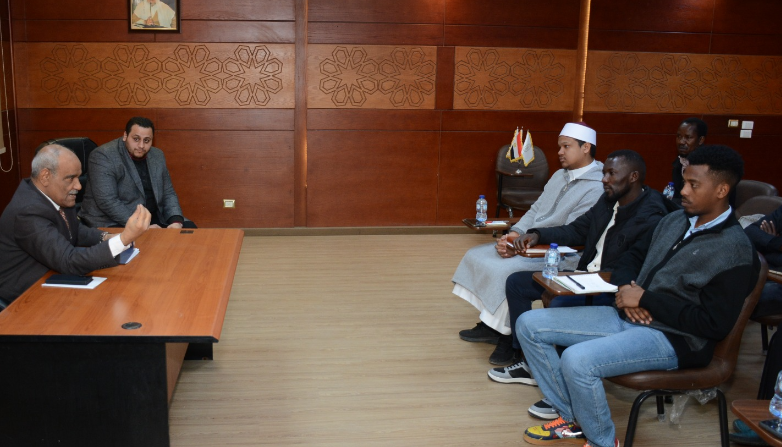 “التنمية الشاملة في أفريقيا”.. محاضرة للطلاب الوافدين بالأزهر