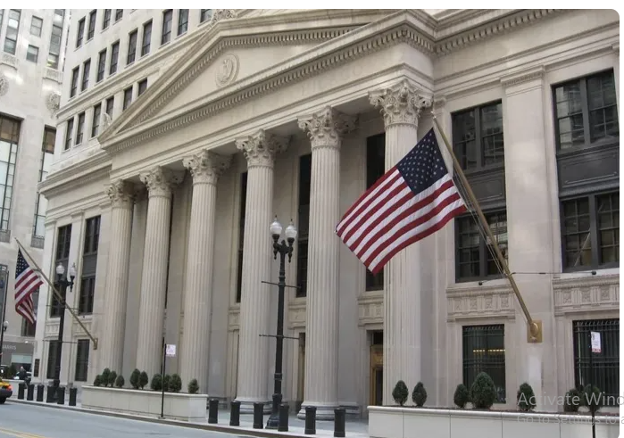 نائبة رئيس الفيدرالي: نستهدف خفض الفائدة 3 مرات هذا العام