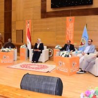 مستقبل الابتكار وريادة الأعمال في جلسة حوارية بجامعة سوهاج